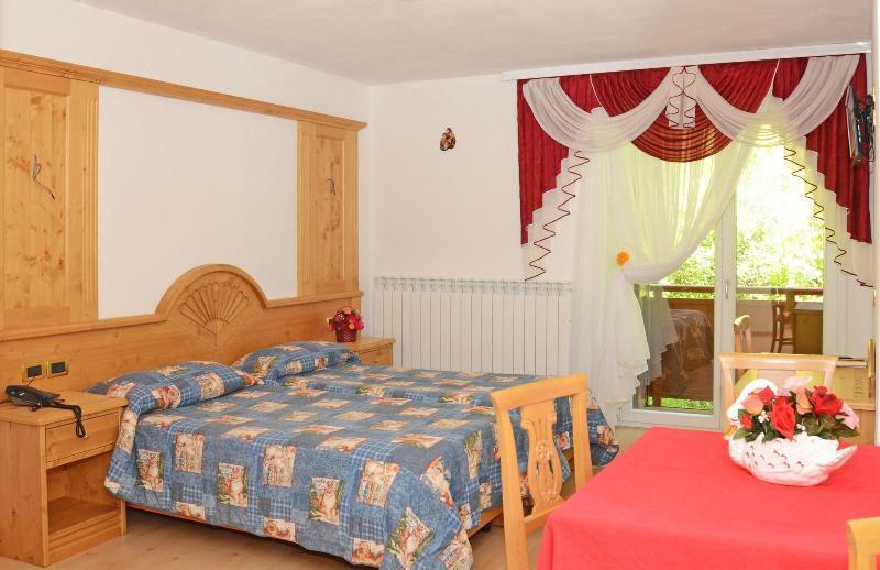 Hotel La Roccia Passo del Tonale Dış mekan fotoğraf